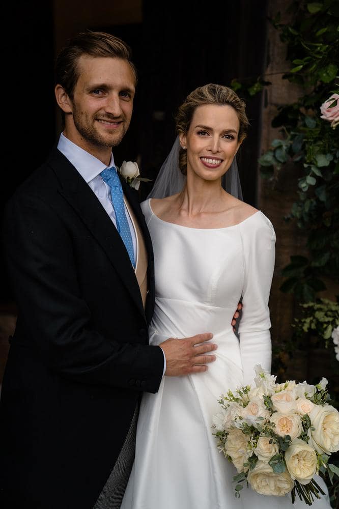 英国のカントリー ハウスでの結婚式 デビッド オースティンの結婚式とイベントのバラ