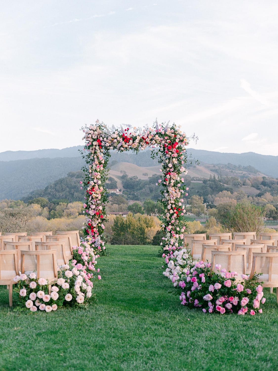 Outdoor Wedding Ceremony Arch