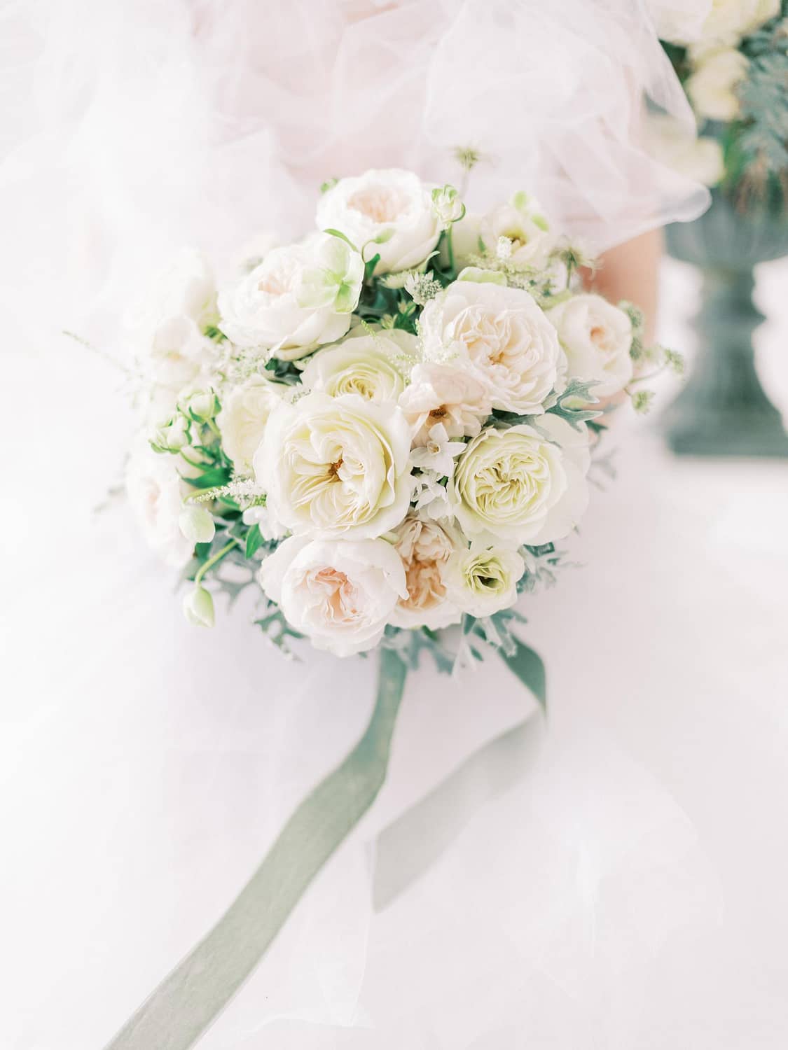 Bouquet da sposa bianco invernale