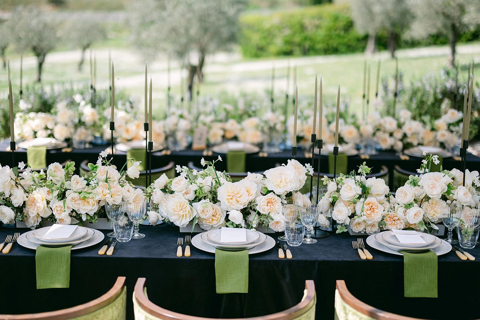 modern-wedding-table-styling