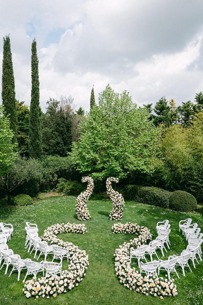 Idées de cérémonie de mariage en arche