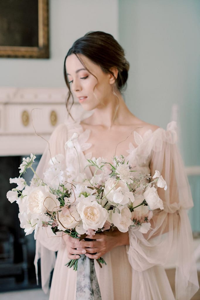 bouquet di rose rotonde senza tempo