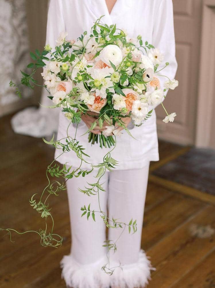 autumn bridal bouquet