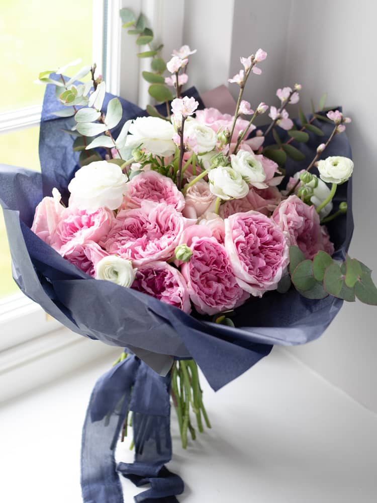 Pink Miranda Roses Gift Bouquet
