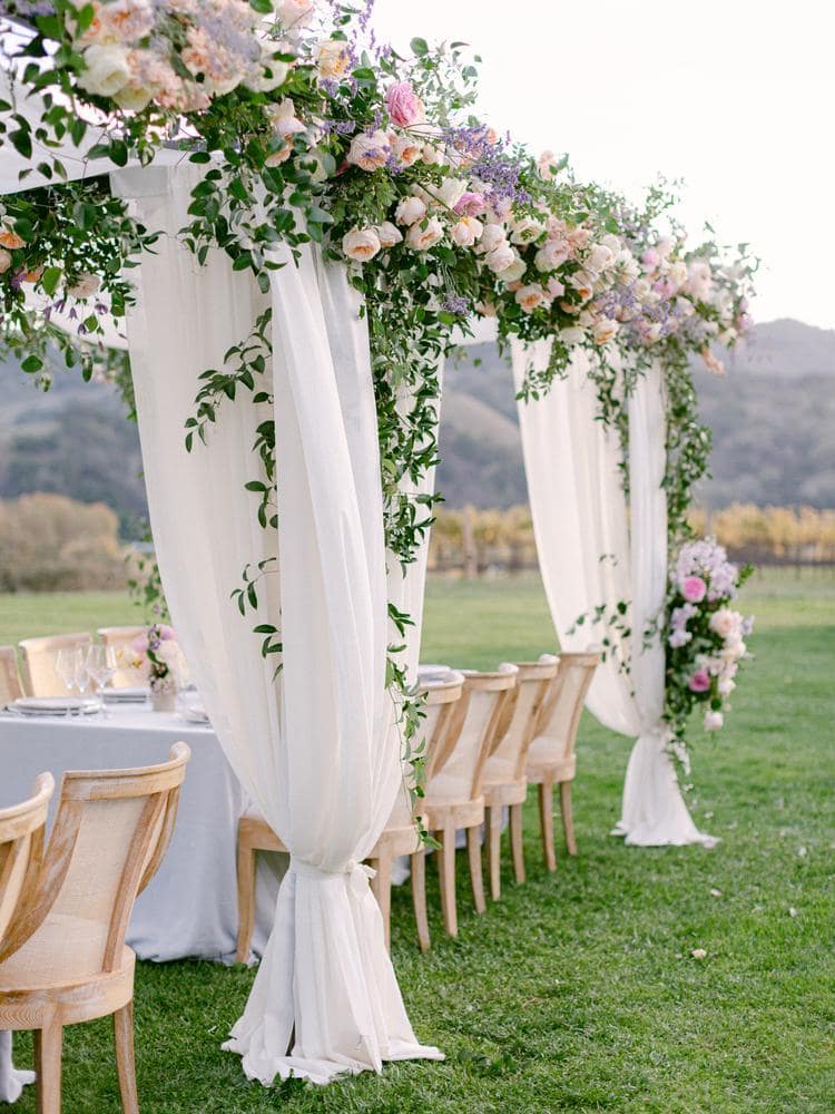destination-wedding-flowers