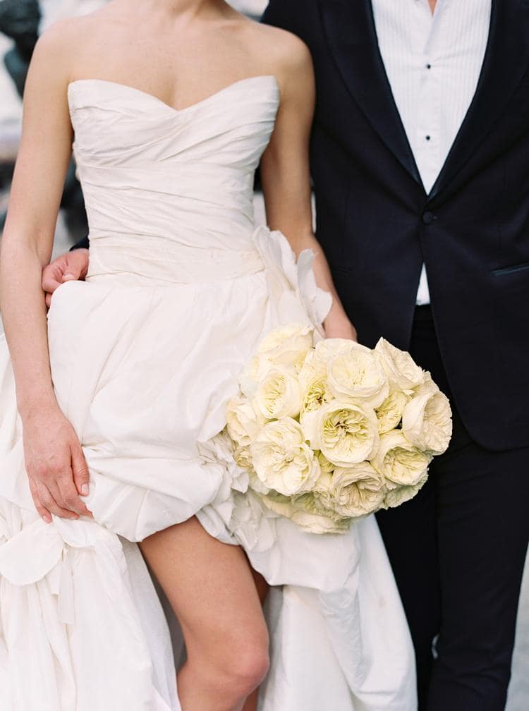 Bouquets de roses d'une seule variété Leonora