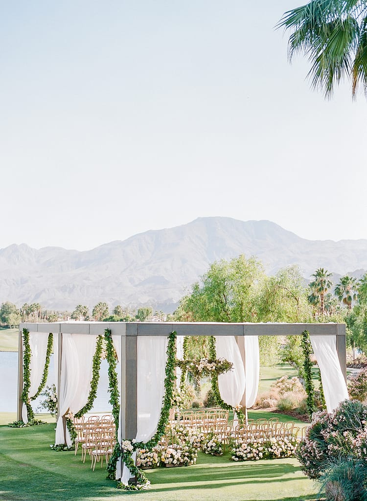 Matrimonio all'aperto a Palm Springs