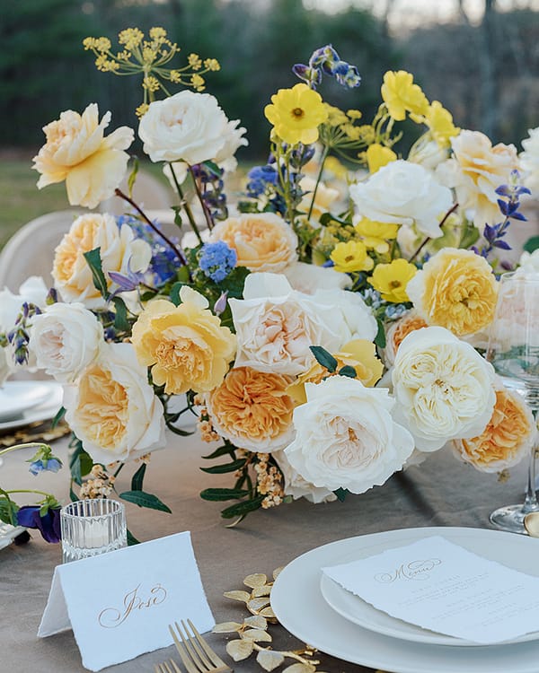 Effie Table Arrangement Yellow Wedding Rose