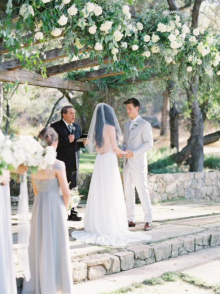 A Californian Country Club Wedding - David Austin Wedding and Event Roses