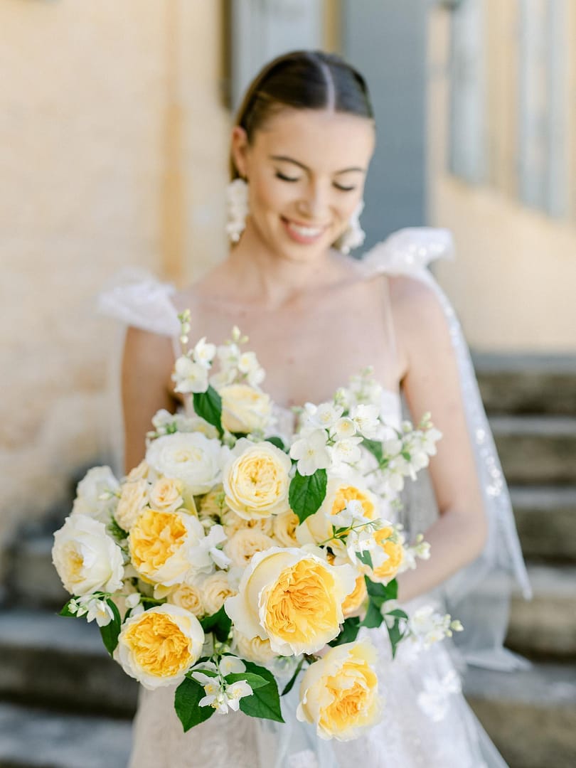 bouquets de mariage de roses pour toutes les saisons