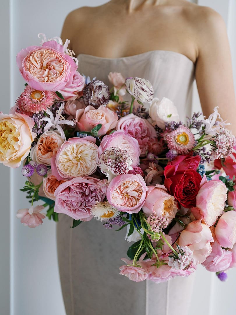 Bouquet de mariage rose audacieux