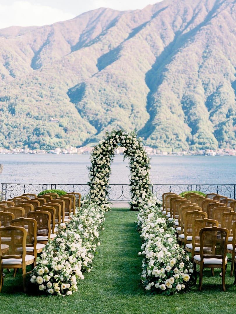 Cérémonie de mariage blanc