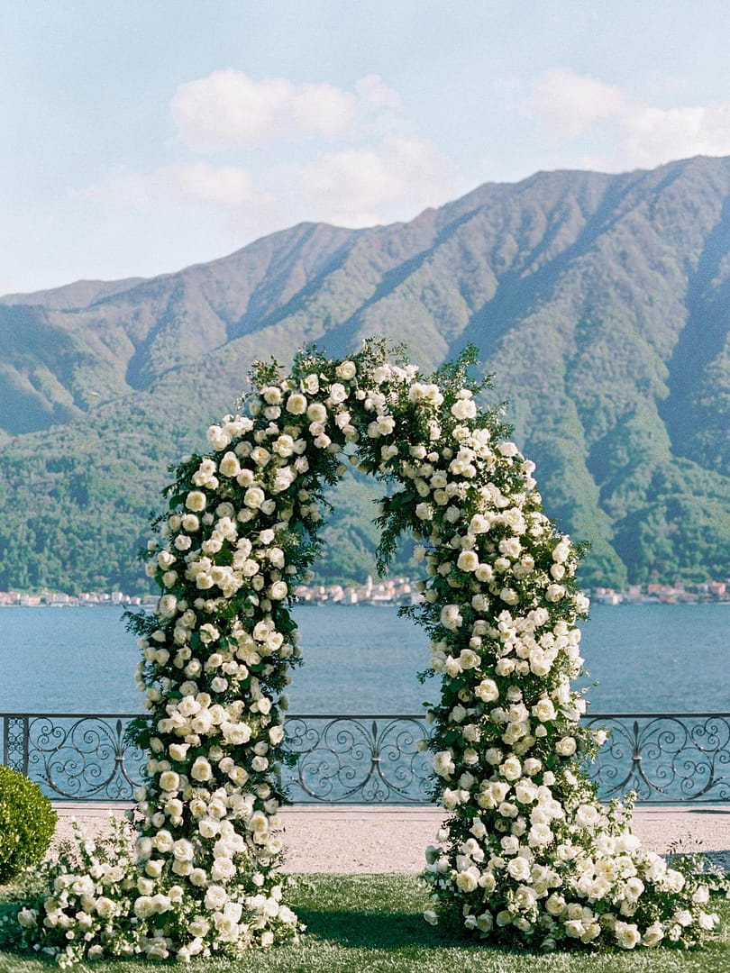 boda blanca en el lago Como